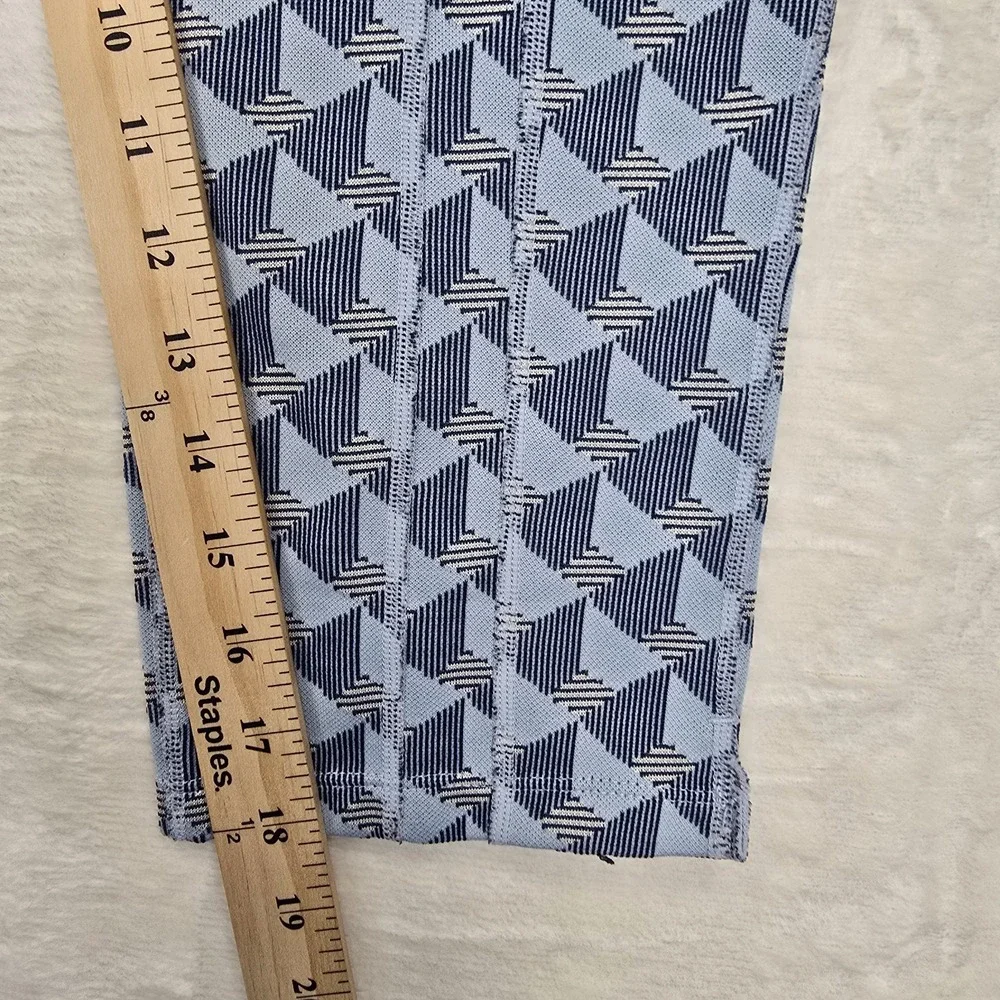 Free People Movement Women's Blue Geo Print Capri Leggings Sz‎ M